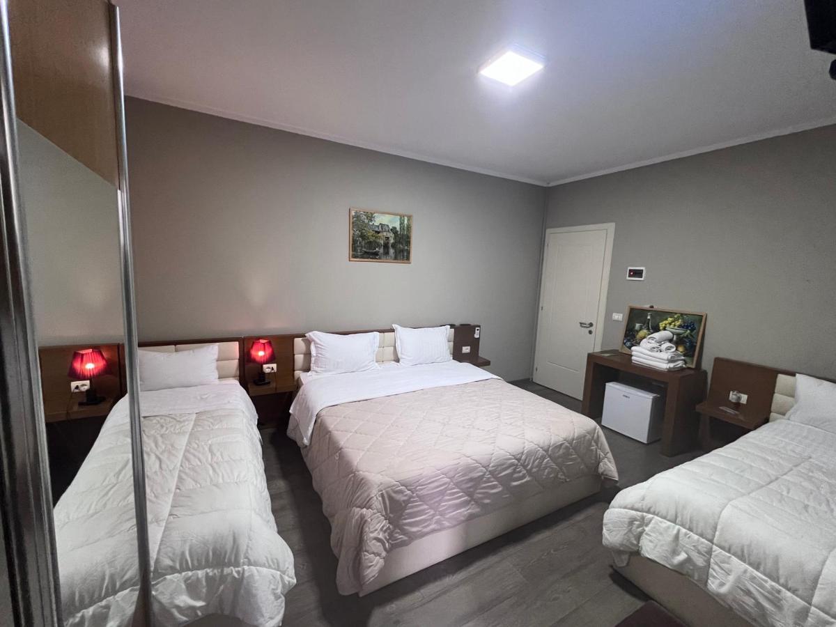 Bobi Hotel ชโคเดอร์ ภายนอก รูปภาพ