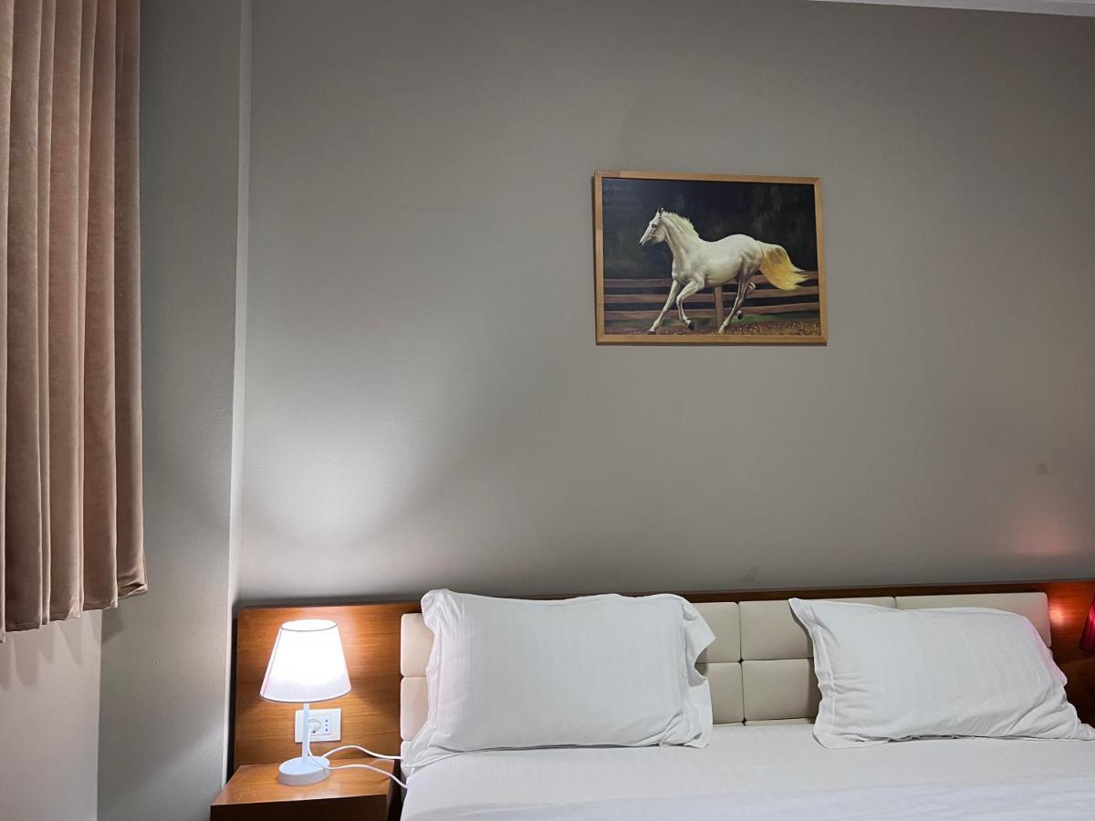 Bobi Hotel ชโคเดอร์ ภายนอก รูปภาพ