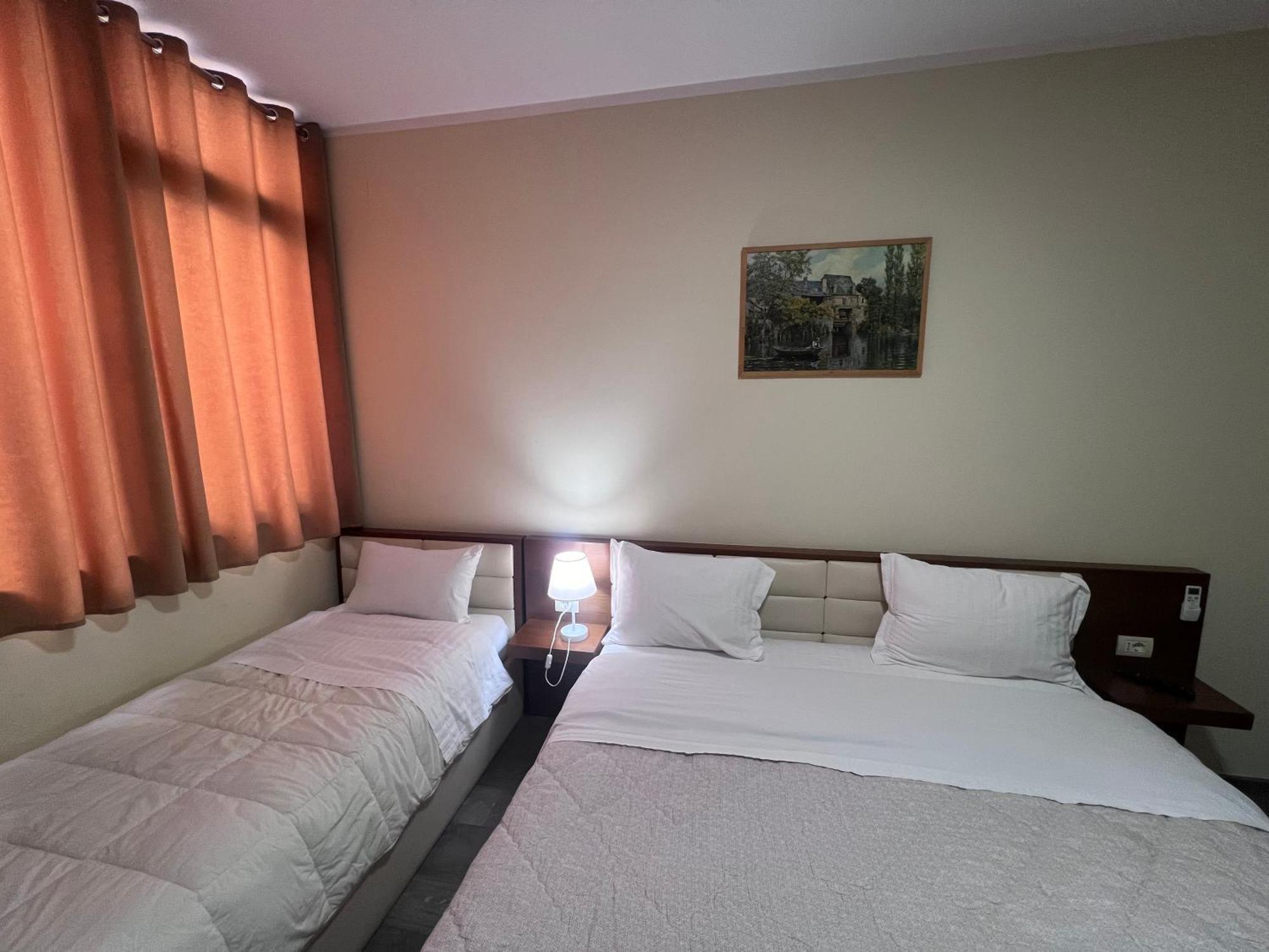 Bobi Hotel ชโคเดอร์ ภายนอก รูปภาพ